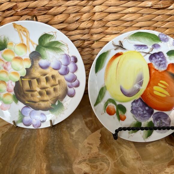 4 hand painted fruit/flower plates - Picture 2 of 8